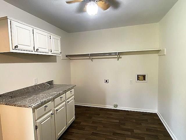 1st image of 503 E Pease St