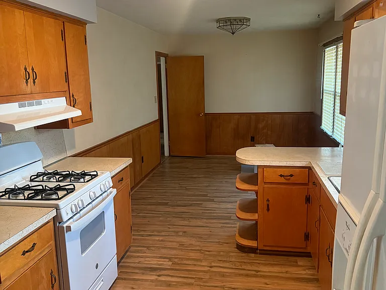 3818 Wyatt St — Photo 3