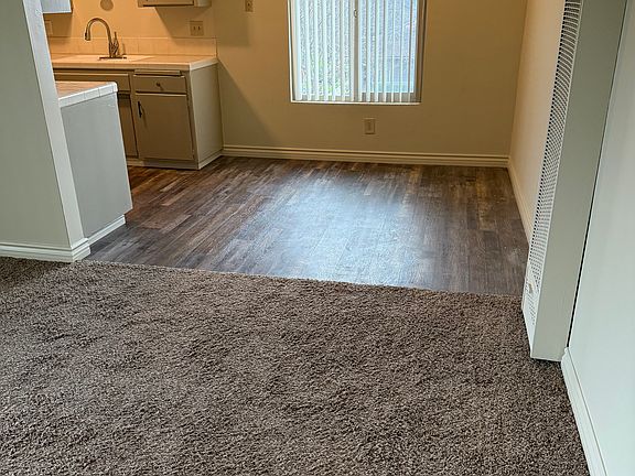 5th image of 622 S Pasadena Ave APT 4