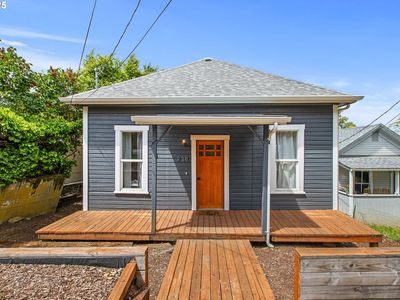 238 SE Pitzer St, Roseburg, OR, 97470