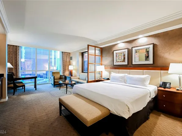 125 E Harmon Ave #1403, Las Vegas, NV 89109