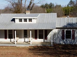 2468 Amostown Rd, Sandy Ridge, NC 27046