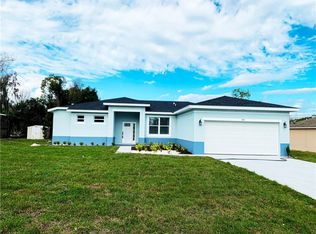 916 N Watt Cir, Deltona, FL 32738