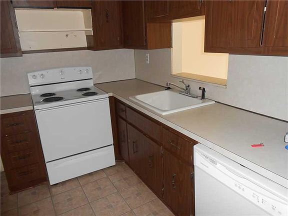 3rd image of 12035 NE 2nd Ave #A208