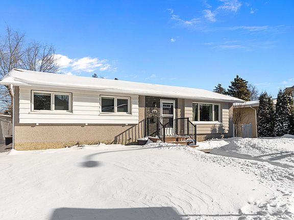 4th image of 9239 Ottewell Rd NW