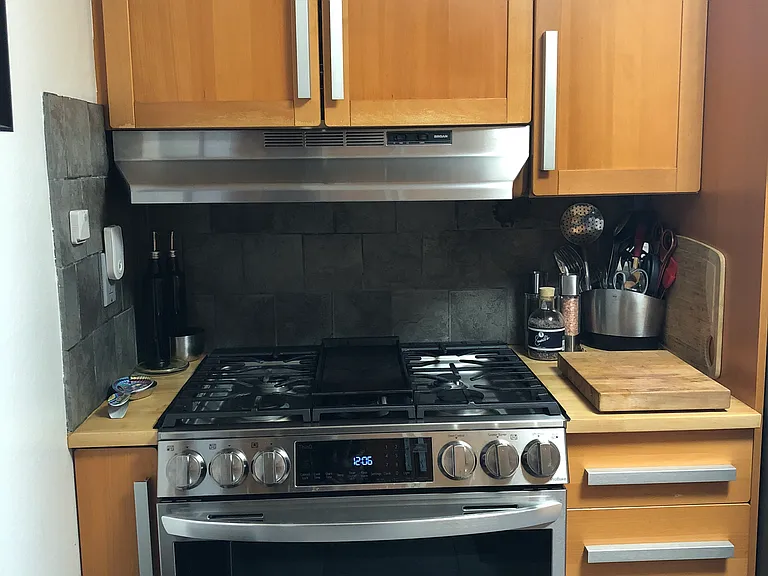 7735 Briarglen Loop #H — Photo 13