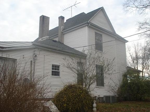 3rd image of 2125 N Highway 11n