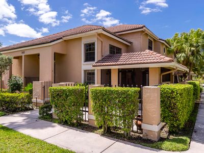 362 Prestwick Circle #2, Palm Beach Gardens, FL, 33418