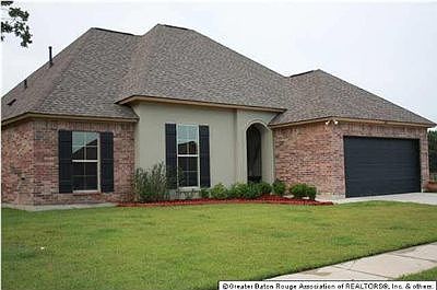 1st image of 9147 Highland Oaks Ave