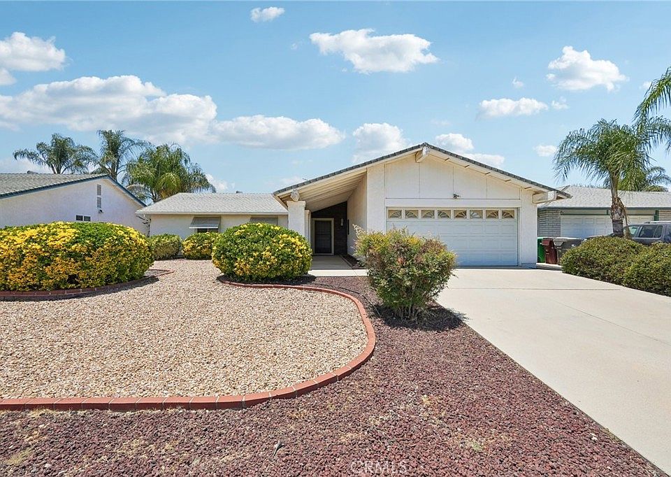 1st image of 27109 Dahlia Ct