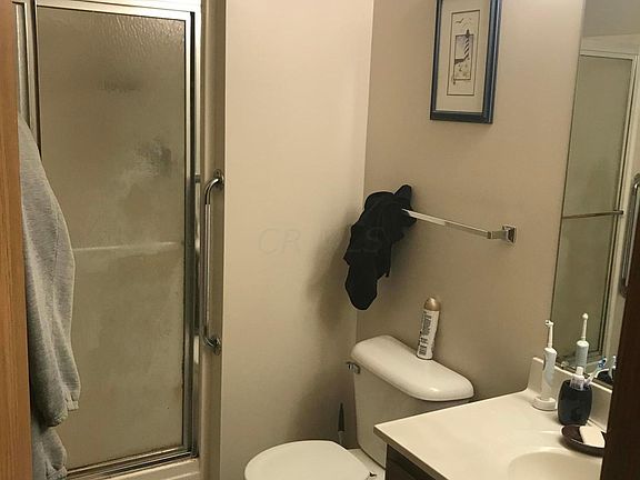 5th image of 511 Circle Dr