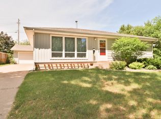 317 S Blaine Ave, Sioux Falls, SD 57103
