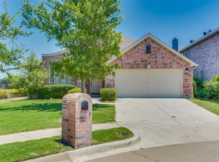 201 Double Eagle Dr, McKinney, TX 75072