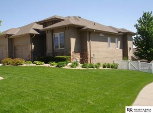 17415 Burdette Cir, Omaha, NE 68116