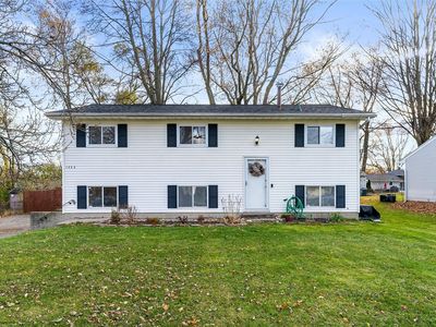 1353 Lehigh Station Rd, Henrietta, NY, 14467