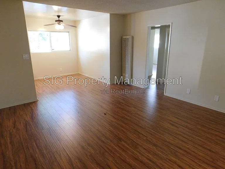501 S 7th St — Photo 26