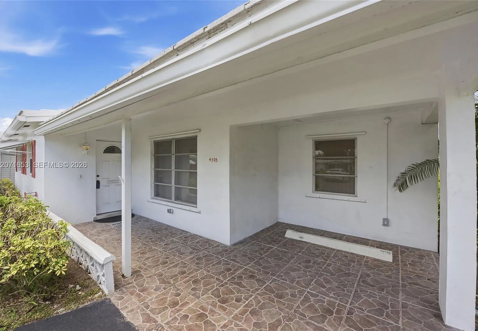 Spring Lake Villas — Photo 4