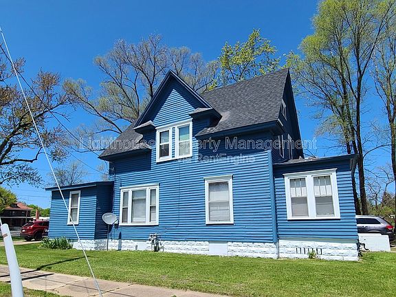 2nd image of 618 Superior St #1
