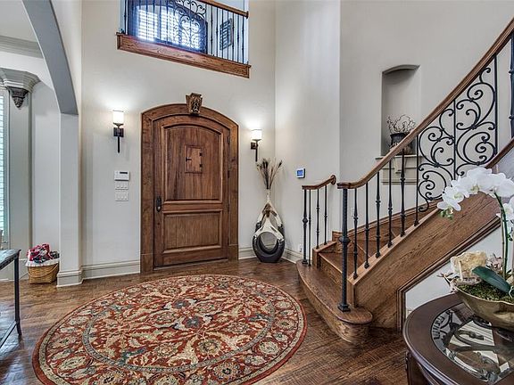 3rd image of 1332 Britney Ct