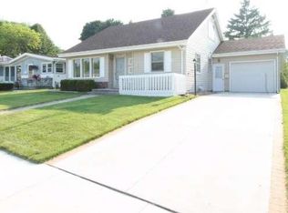 924 N 28th St, Sheboygan, WI 53081