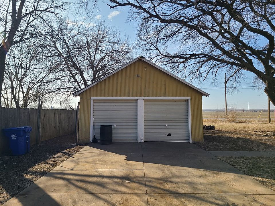 111 N Cherry St, KS 67456 Zillow