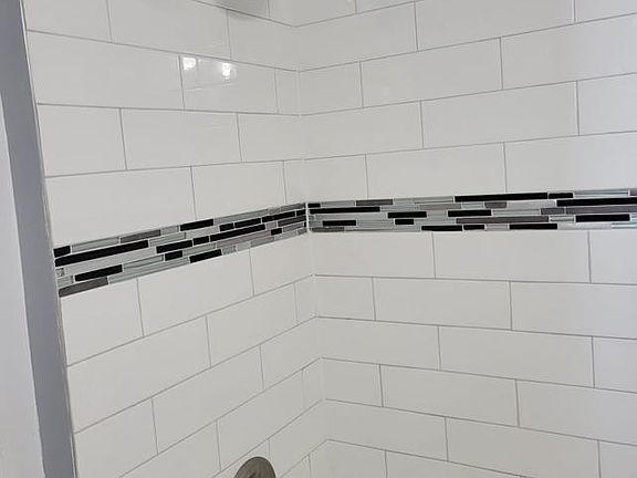 3rd image of 251 Lafayette Ave APT 11