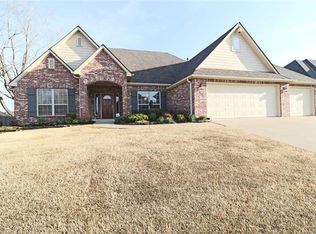 5800 Tower Ct, Bartlesville, OK 74006