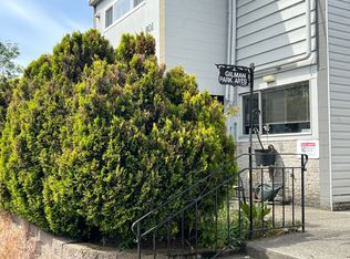 Gilman Park Plaza, Seattle, WA 98107