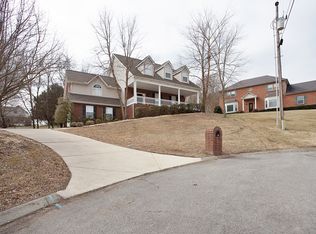 1706 Walden Ct, Mount Juliet, TN 37122