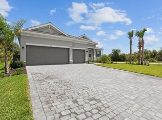 15547 Stuart Cir, Port Charlotte, FL 33981