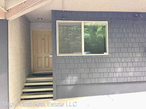 2nd image of 5829 NE 75th St #A335