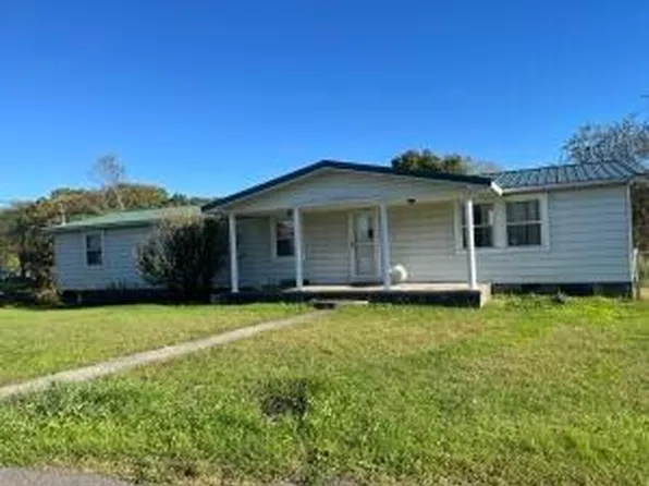 97 Circle Dr, Summersville, WV 26651