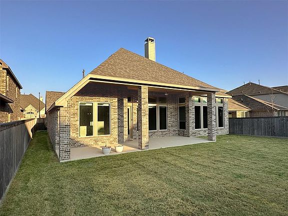 4th image of 15223 Wild Plum Thicket Ln
