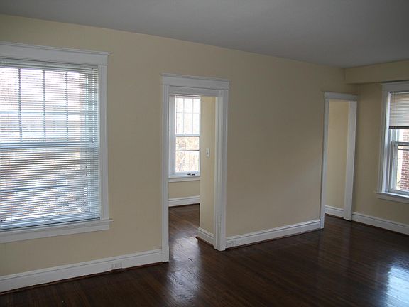 5th image of 714 Limit Ave APT 3N