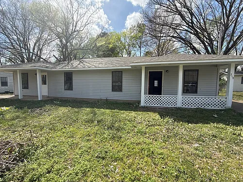 319 N Bond Ave Photo 1