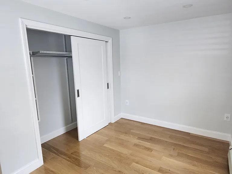 27 Addison St — Photo 11