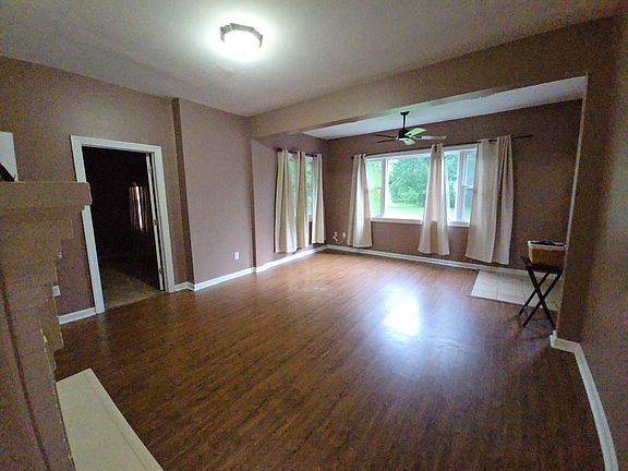 5th image of 126 Maupin Ave