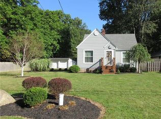 26350 Cook Rd, Olmsted Falls, OH 44138