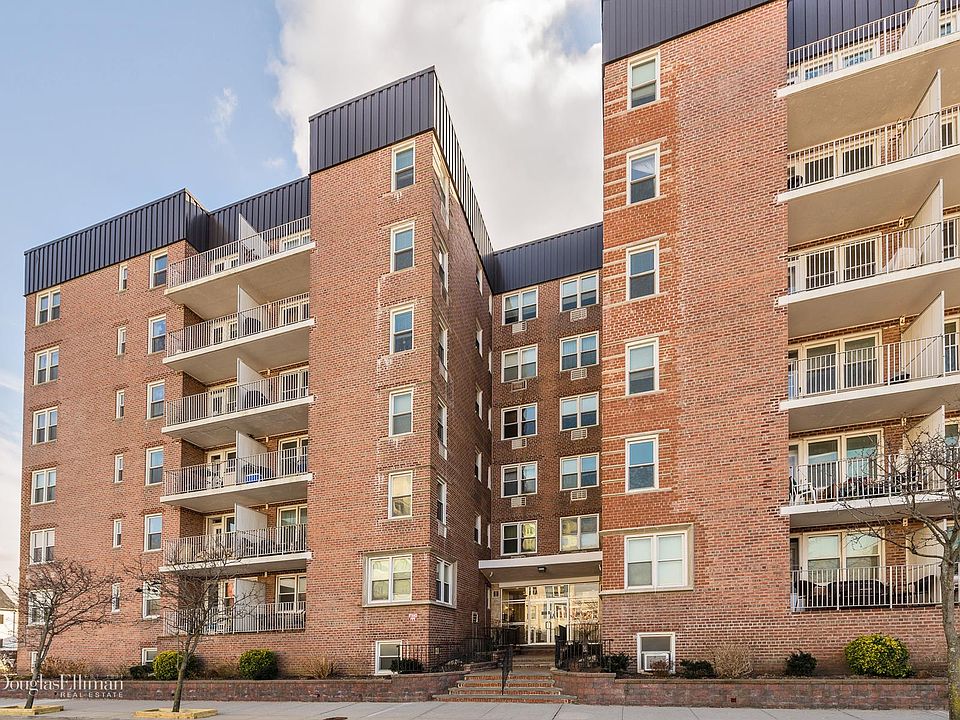 1st image of 210 E Broadway APT 4H