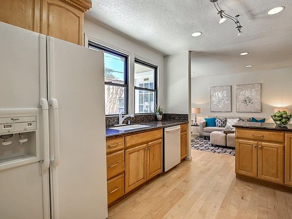 5th image of 1092 Obrien Ct