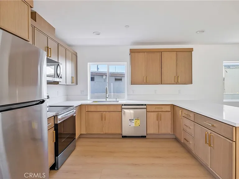 10905 Dalerose #C — Photo 5