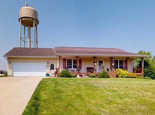301 Maple Dr, Lanesboro, MN 55949