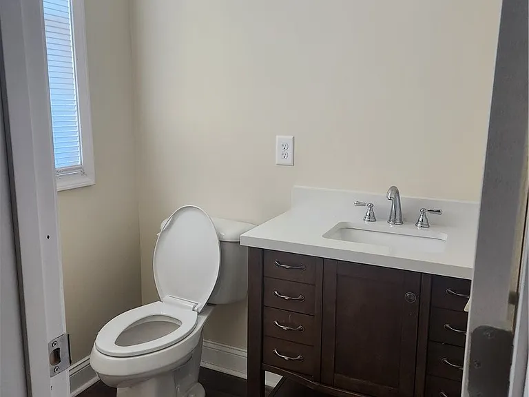 3832 John Marshall Rd — Photo 13