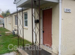 1040 Loretta Ave, Columbus, OH 43211