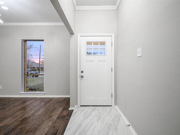 4th image of 4236 Saint Francis Ave