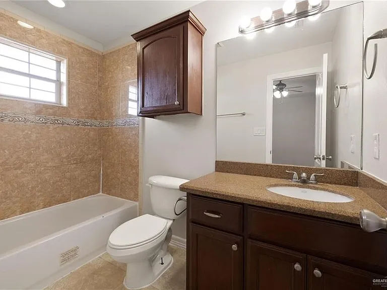115 S 48th Ln #2 — Photo 11