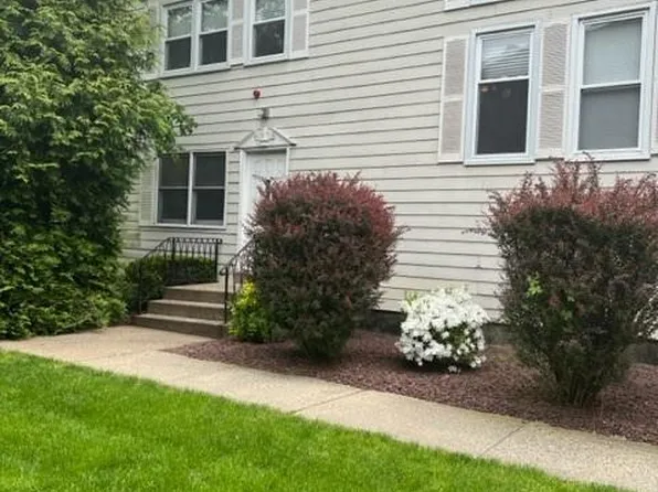 135 W Nyack Road #97, Nanuet, NY 10954
