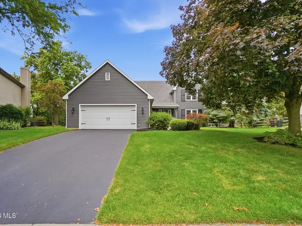 8050 Indian Creek Ln, Sylvania, OH 43560