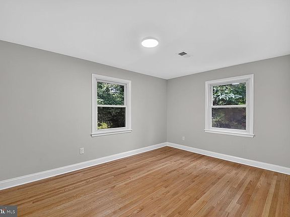 4th image of 6800 Westchester Ct