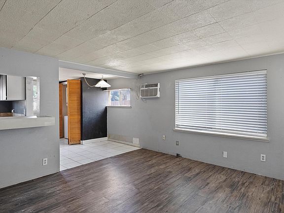 4th image of 620 Smith Ave